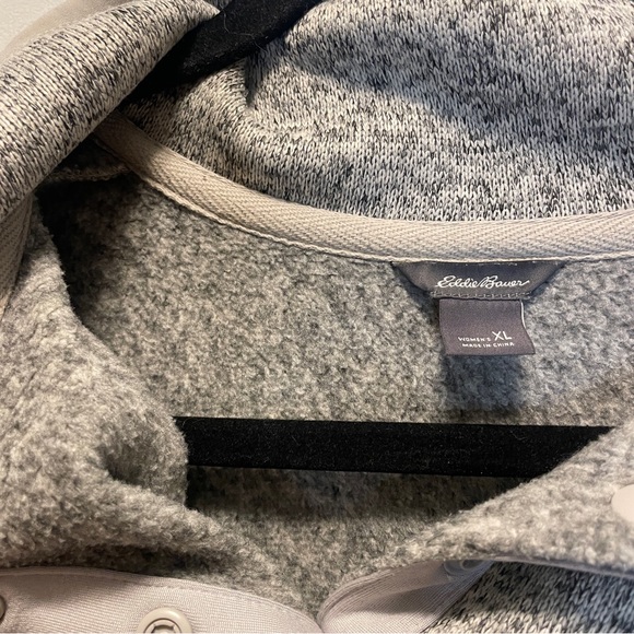 Eddie Bauer - Heather Grey Fleece Pullover - Picture 4 of 13